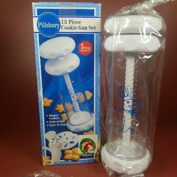 Pillsbury 13 Piece Cookie Gun Press Forming 6 Discs 6 Nozzles 1993 Doughboy - Picture 2 of 11